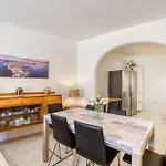 Cosy 1br With Private Balcony In St Pauls Bay By 360 Estates *