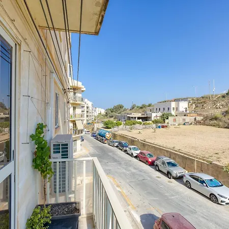 Lejlighed Cosy 1br With Private Balcony In St Pauls Bay By 360 Estates