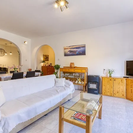 Cosy 1br With Private Balcony In St Pauls Bay By 360 Estates Lejlighed San Pawl il-Baħar