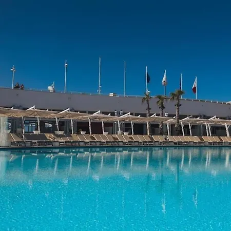 Cosy 1br With Private Balcony In St Pauls Bay By 360 Estates *