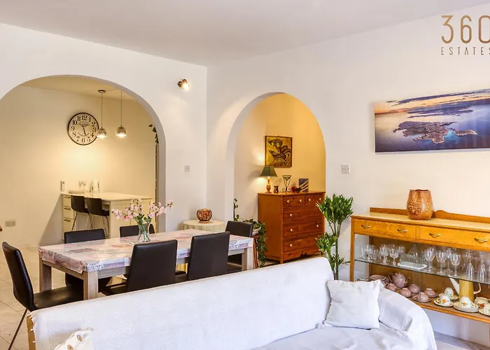 Cosy 1br With Private Balcony In St Pauls Bay By 360 Estates * St. Paul's Bay