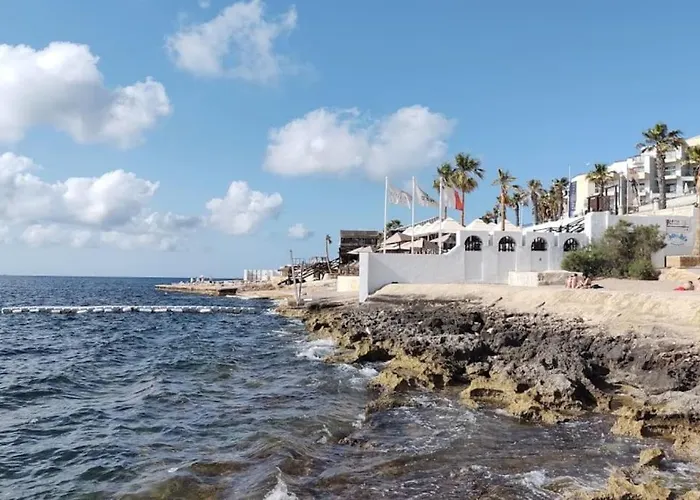 Cosy 1br With Private Balcony In St Pauls Bay By 360 Estates *