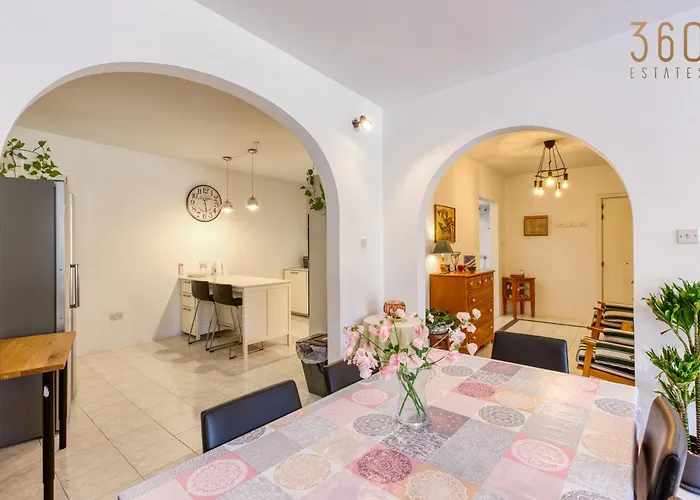 Cosy 1br With Private Balcony In St Pauls Bay By 360 Estates St. Paul's Bay