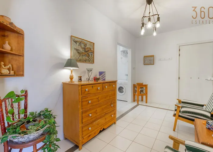 Cosy 1br With Private Balcony In St Pauls Bay By 360 Estates * St. Paul's Bay