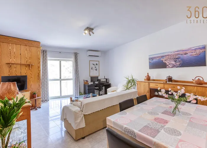 Cosy 1br With Private Balcony In St Pauls Bay By 360 Estates *